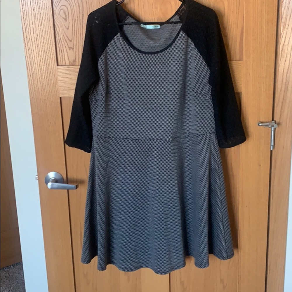 Maurice’s Black and white Dress Size XL